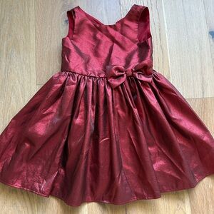 Girls H&M Holiday Dress - Size 7 - 8, worn once - smoker free home.